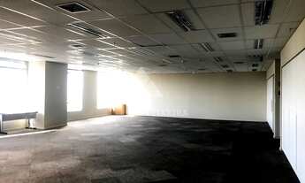 Imagem 7: Laje corporativa disponível para locação no Torre Norte CENU, ao lado da estação Berrini