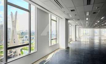 Imagem 4: Laje corporativa disponível para locação no Torre Norte CENU, ao lado da estação Berrini