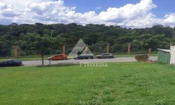 Imagem: Terreno, com vista para mata, à venda no