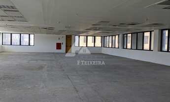 Imagem 3: Laje, sem colunas, disponível para venda e locação, no Edifício Transatlântico, Chácara Sa