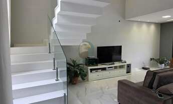 Imagem 2: Oportunidade Preço abaixo do mercado: Casa em condomínio com 3 quartos, 1 suíte e 240,23m²