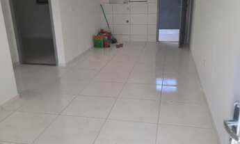 Imagem 3: 2 dormitórios, 1 banheiros, 1 vaga na garagem, 48M² de Área Total