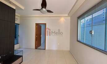 Imagem 5: Imperdível casa à venda em Umuarama-PR, Jardim Global: 3 quartos, 1 suíte, 1 sala, 2 banhe