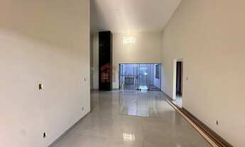 Imagem 7: Imperdível! Casa à venda em Umuarama-PR, Jardim Cima: 3 quartos, 1 suíte, 1 sala, 3 banhei