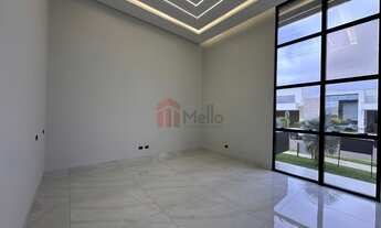 Imagem 6: Imóvel de Luxo à Venda em Umuarama-PR: Casa com 3 suítes, 2 salas e 168m² no Condomínio Pe