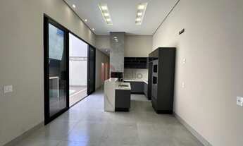 Imagem 5: Imóvel à venda em Umuarama-PR: Casa com 3 quartos, 1 suíte, 1 sala, 2 banheiros, 2 vagas d