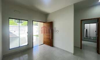 Imagem 4: Casa à venda em Umuarama-PR, bairro Residencial Porto Seguro - 3 quartos, 1 suíte, 1 sala