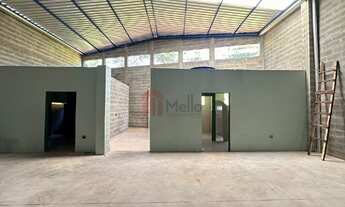 Imagem 5: Salão Comercial à Venda em Umuarama-PR, Zona I-A: 1 Sala, 2 Banheiros, 1 Vaga, 482,46m² de