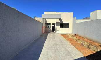 Imagem 3: Casa à venda em Umuarama-PR, Jardim Modelo: 1 quarto, 1 suíte, 2 banheiros, 55m². Imperdív