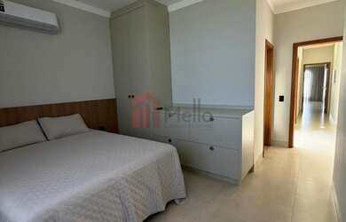 Imagem 7: Casa de alto padrão à venda em Condomínio Porto Cobrinco, Icaraíma-PR: 3 quartos, 3 suítes