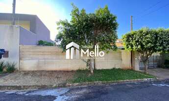 Imagem: 270M² de Área Total na Rua Irineu Fernando