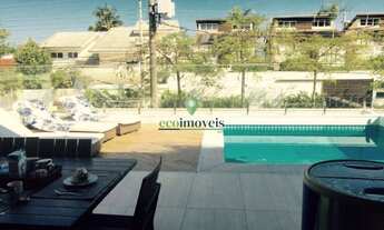 Imagem: Casa de Luxo à Venda em Juquehy - 5 Quartos