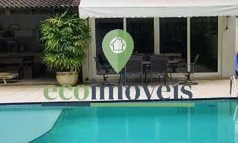 Imagem: Imperdível Casa de Luxo com 5 Quartos