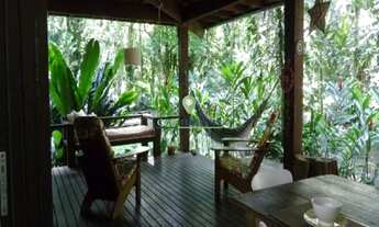 Imagem 3: Aluguel de Casa de Luxo em Barra do Una, São Sebastião-SP - 4 Quartos, 2 Suítes, Cachoeira