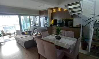 Imagem 6: Cobertura com móveis sob medida , suíte com closet, varanda gourmet e terraço de lazer, em