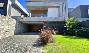 Imagem: Casa de alto padrão a venda na Riviera