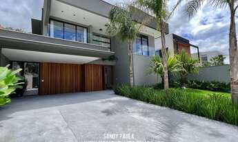 Imagem: Casa de alto padrão a venda na Riviera