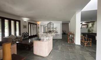 Imagem 5: Magnífica Casa à Venda em Itanhaém-SP: 3 Quartos, 3 Suítes, 2 Salas, 2 Banheiros, 6 Vagas