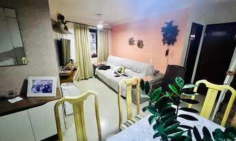 Imagem 6: Linda casa residencial para Venda com 3 quartos sendo 1 suíte repleta de armários em excep