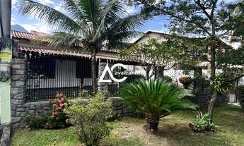 Imagem 3: Ótima casa linear para venda ou locação no Anil em Jacarepaguá com 4 quartos sendo 01 suít