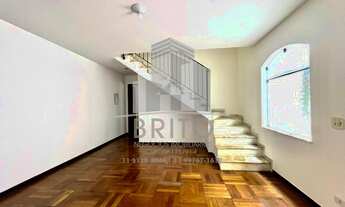 Imagem 2: Oportunidade! Casa à venda com 3 quartos, 1 suite, 3 salas, 2 banheiros, 2 vagas de garage