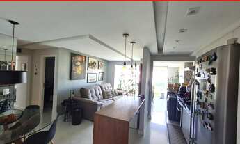 Imagem 2: Belíssimo apartamento com 02 dormitórios e 02 vagas de garagem com varanda gourmet, andar