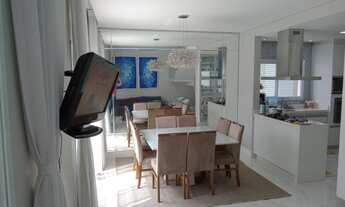 Imagem 5: Belíssima em condomínio fechado de Jundiaí. Piso superior com 3 dormitórios sendo uma su