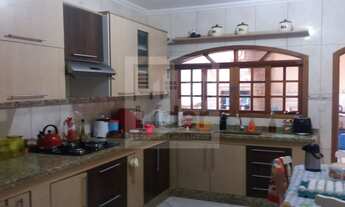 Imagem: Sobrado localizado no bairro Nova Caçapava