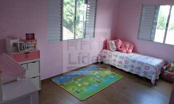 Imagem 2: Sobrado localizado no bairro: Vera Cruz- Caçapava SP