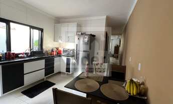 Imagem: CASA RESIDENCIAL em CAÇAPAVA - SP, JARDIM