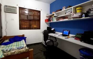 Imagem 6: SOBRADO COM 4 DORMIT. (3 SUÍTES), VISTA PARA O MAR A VENDA NO PORTO GRANDE