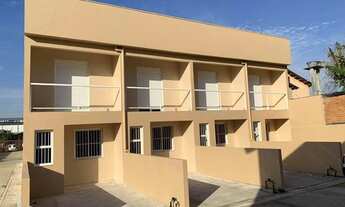 Imagem: Sobrado com 2 dormitórios à venda, 72m²