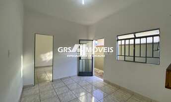 Imagem: EXCELENTE BARRACÃO DE 01 QUARTO E 01 VAGA