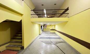 Imagem: Loja para alugar na Rua do Resende