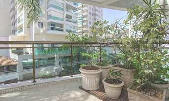 Imagem 4: Imóvel de Luxo em Icaraí: Apartamento de 4 quartos e 4 suítes com 190m² - Niterói-RJ