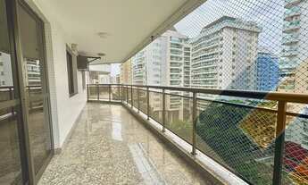 Imagem 4: Imperdível: Apartamento à venda em Icaraí, Niterói-RJ, com 4 quartos, 2 suítes e 153m² de