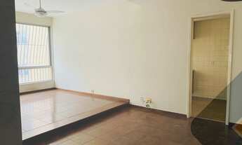 Imagem 2: Apartamento vazio à venda em Icaraí, condomínio Cezanne e Velasquez com dois dormitórios