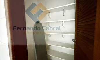 Imagem 4: Impecável Apartamento de 3 Quartos à Venda em Icaraí, Niterói-RJ: 1 Suíte, 1 Sala, 4 Banhe