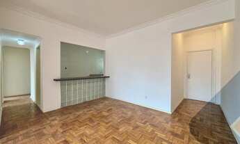 Imagem 5: Apartamento à venda em Icaraí, quadra da Praia com três dormitórios