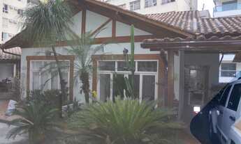 Imagem: Casa de luxo em condomínio com 4 quartos