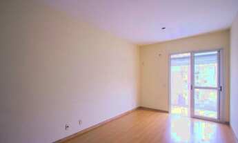 Imagem 2: Apartamento de 2 quartos com suíte, 2 vagas de garagem, na cidade de Niterói-RJ, no bairro