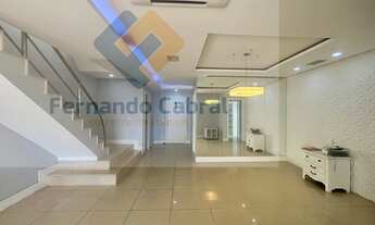 Imagem 2: Imóvel de luxo em Icaraí: Cobertura de 4 quartos, 2 suítes, 2 salas e 7 banheiros, 2 vagas