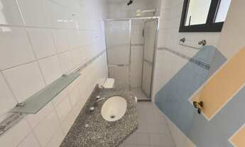 Imagem 6: Cobertura à Venda em Icaraí, Niterói-RJ: 3 Quartos, 1 Suíte, 3 Banheiros, 215m² e 3 Vagas