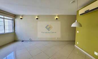 Imagem 4: Apartamento com sol da manhã, andar alto, vista livre e totalmente reformado. Um verdadeir