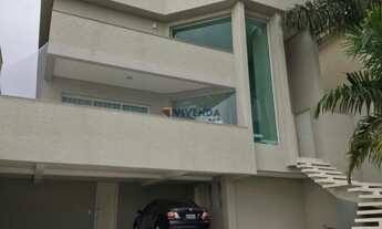 Imagem: BELÍSSIMA CASA, 4 dormitórios na Rua Tupiniquins