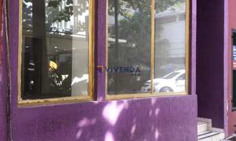 Imagem 1: CENTRO COMERCIAL ALPHAVILLE - LOJA DE 32M² - CALÇADA COM BASTANTE MOVIMENTO - R$2.800,00