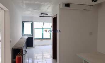 Imagem 4: CENTRO COMERCIAL ALPHAVILLE - CALÇADA COM BASTANTE MOVIMENTO - SALAS DE 64M²