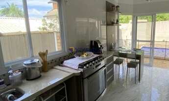 Imagem 4: ALPHAVILLE 05 - OPORTUNIDADE - VENDA COM PERMUTA - 04 SUITES - REFORMADA