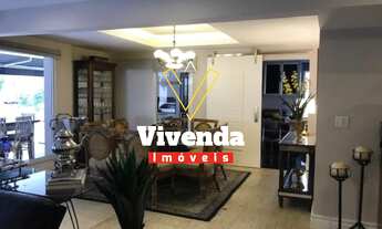 Imagem 2: Magnífica casa de alto padrão em Alphaville, com 4 suítes, 3 salas de estar e escritório