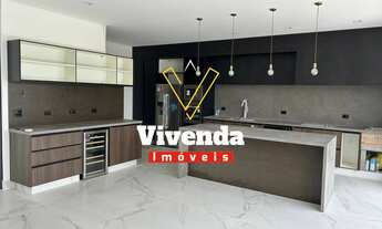 Imagem 4: Casa a venda no Condomínio São Paulo ll com 480 m² com 4 suites na Granja Vianna Cotia